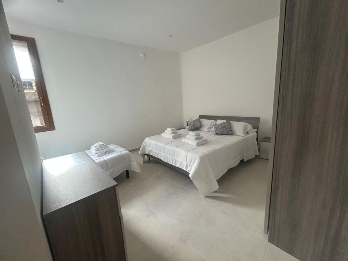 Carradori 2 Apartment-Historic Center-Autodromo 이몰라 외부 사진